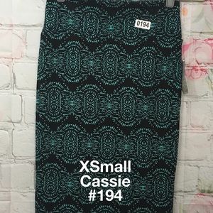 NWT LuLaRoe Cassie skirt